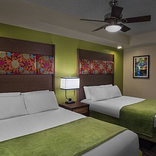 Marriott's Harbour Lake — Sample Second bedroom in two-bedroom villa (furniture and finishes vary from tower to tower).