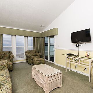 A Place at the Beach - Windy Hill &mdash; Living Area