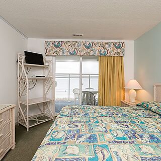 A Place at the Beach - Windy Hill &mdash; Bedroom