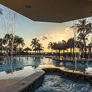 Playa Linda Beach Resort — Pool