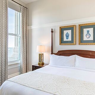 Marriott Vacation Club Pulse at Custom House, Boston — Bedroom