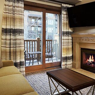 Sunrise Lodge by Hilton Grand Vacations — Sample Living Area