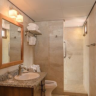 Paradise Beach Villas — Sample Bathroom