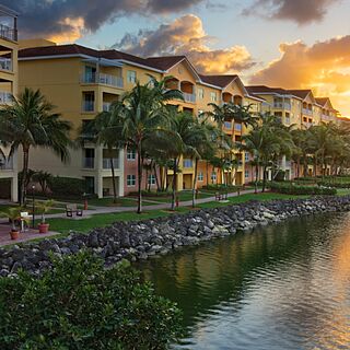 Marriott's Villas at Doral — Exterior