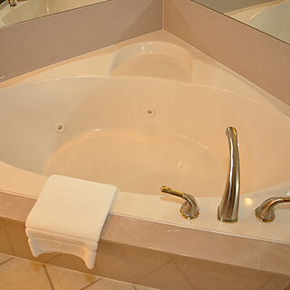 French Quarter — Master Bathroom