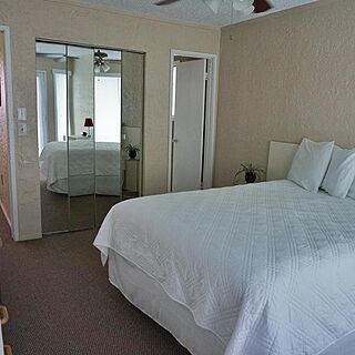 Four Seasons on the Gulf — Bedroom