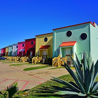 Four Seasons on the Gulf — Exterior