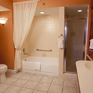Palm Beach Shores Resort and Vacation Villas &mdash; Sample Bathroom