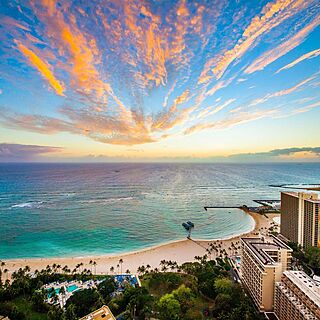 Grand Waikikian by Hilton Grand Vacations — Exterior