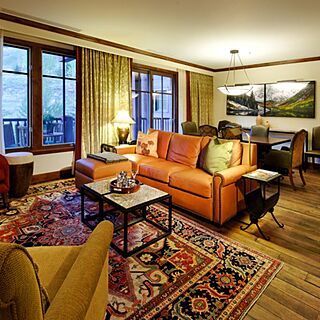 The Ritz-Carlton Club, Aspen Highlands — Sample Living Area
