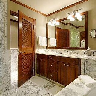 The Ritz-Carlton Club, Aspen Highlands — Sample Bathroom