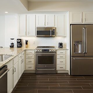 Ocean Oak Resort by Hilton Grand Vacations — Sample Kitchen
