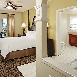 Hilton Grand Vacations at SeaWorld — Bedroom