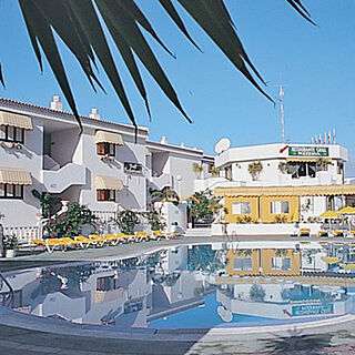 Regency Heights at Neptuno