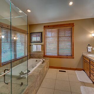 Old Greenwood — Bathroom