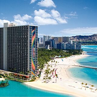 Hilton Grand Vacations at Hilton Hawaiian Village &mdash; Exterior