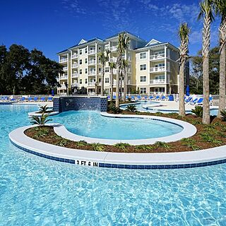 Bluewater Resort & Marina — Pool