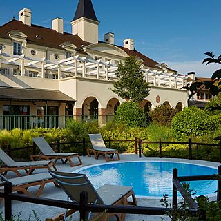 Marriott's Village d'Ile-de-France — Hot Tub