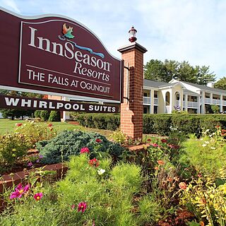 The Falls at Ogunquit — Exterior