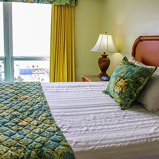 Fort Lauderdale Beach Resort &mdash; Sample Bedroom