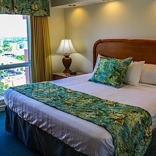 Fort Lauderdale Beach Resort &mdash; Sample Bedroom