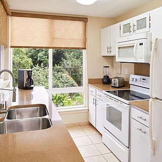 The Cliffs at Princeville &mdash; Kitchen
