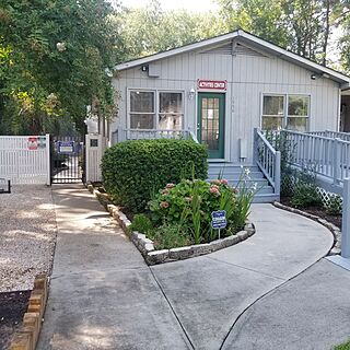 Country Club Villas — Exterior