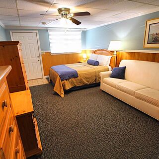 Island Manor Resort — Studio Unit