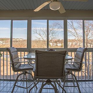 Thousand Hills Golf Resort — Balcony
