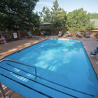 The Cabins at Green Mountain — Pool