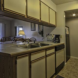 Pointe Royale Village & Country Club — Kitchen