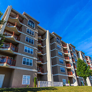 Grand Crowne Resort — Exterior