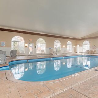 Carriage Place Resort &mdash; Pool