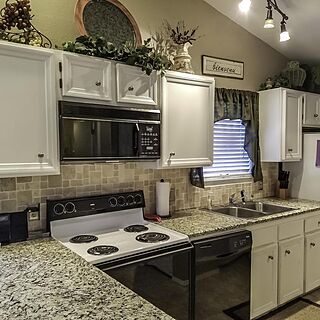 MROP at Eagles Nest Resort — Kitchen