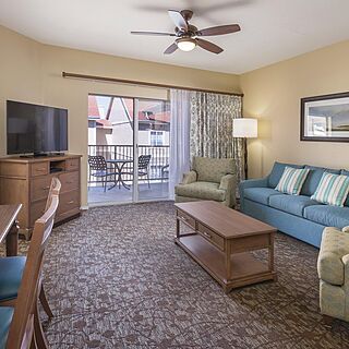 Wyndham Branson at the Meadows &mdash; Living Area