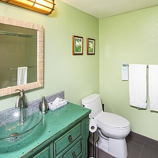 Makahuena at Poipu — Bathroom