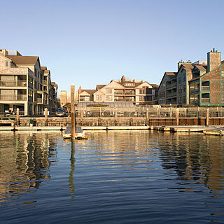 Club Wyndham Newport Onshore — Marina