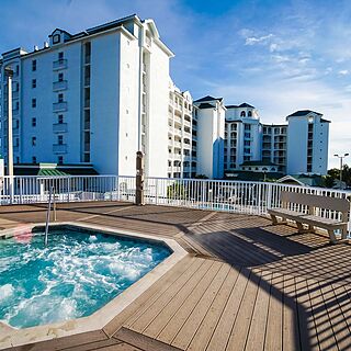 The Resort on Cocoa Beach — Hot Tub