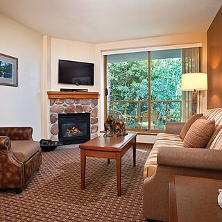WorldMark Cascade Lodge — Living Area