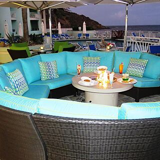 Oyster Bay Beach Resort — Deck Area