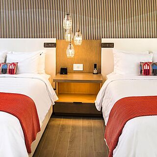 Hard Rock Hotel Los Cabos — Bedroom