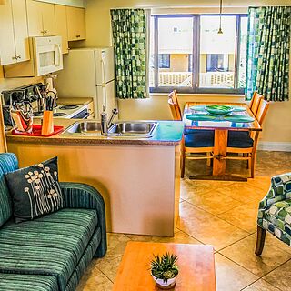 Hollywood Sands Resort &mdash; Living Area