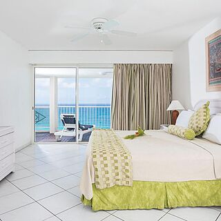 Sapphire Beach Club &mdash; Bedroom
