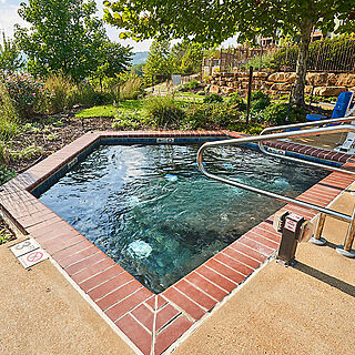 The Cliffs at Long Creek — Hot Tub