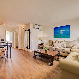 Skipjack Resort Suites & Marina — Living Area