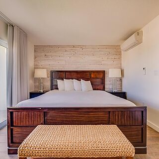 Skipjack Resort Suites & Marina — Bedroom
