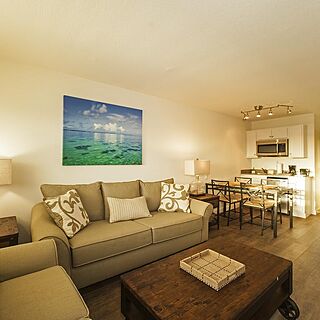 Skipjack Resort Suites & Marina — Living Area