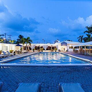 Skipjack Resort Suites & Marina — Pool