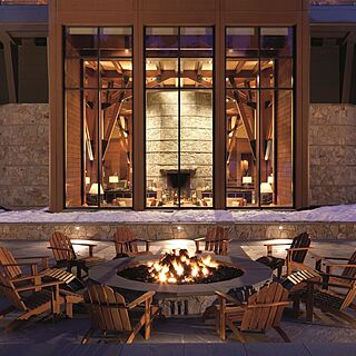 The Ritz-Carlton Club, Lake Tahoe — Resort patio and firepit
