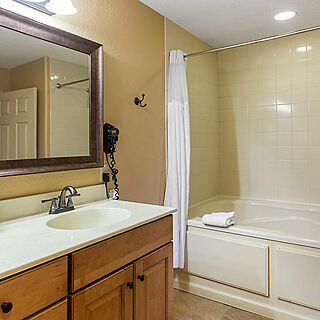 Blue Ridge Village — Bathroom